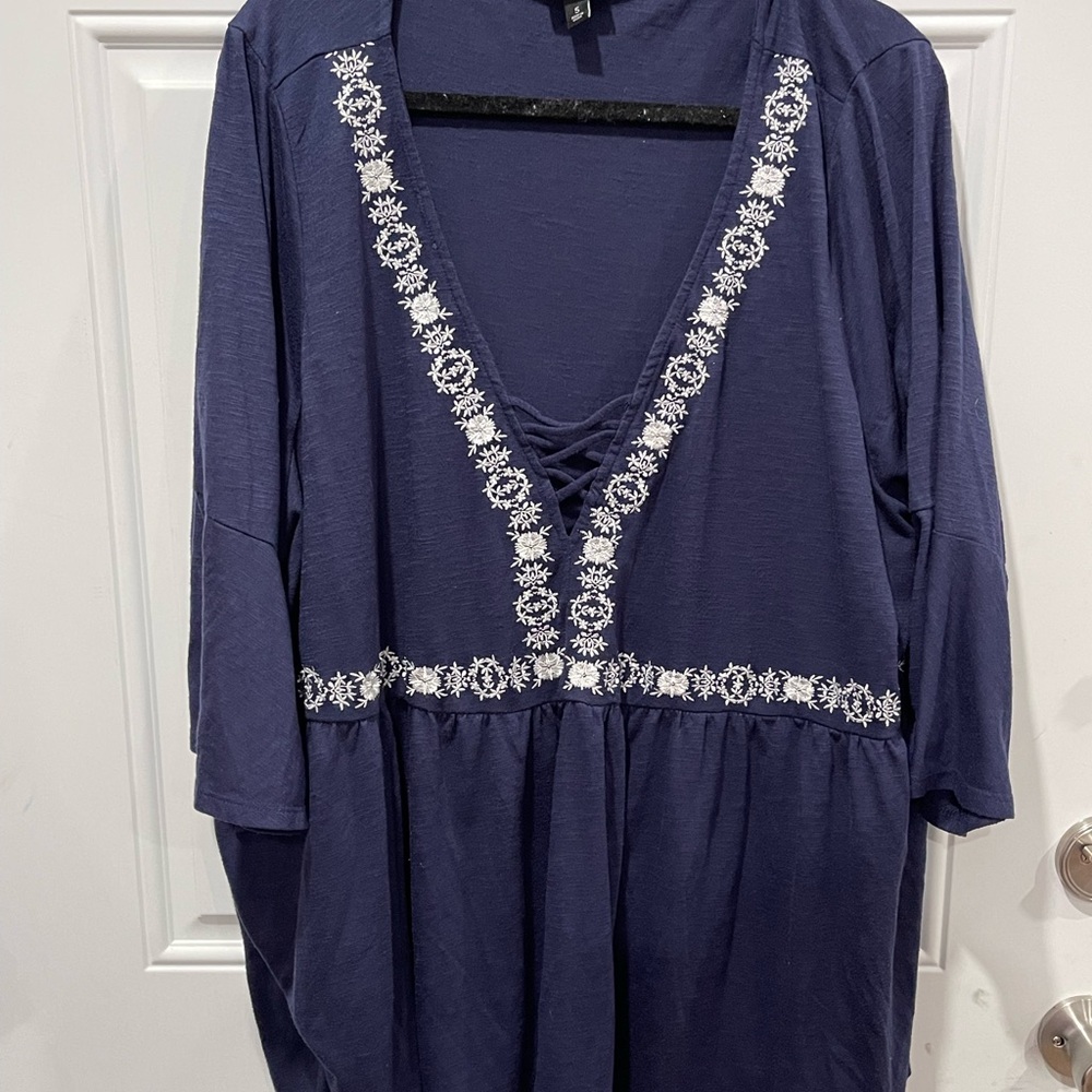Torrid Sz.5 5X Top Blouse
